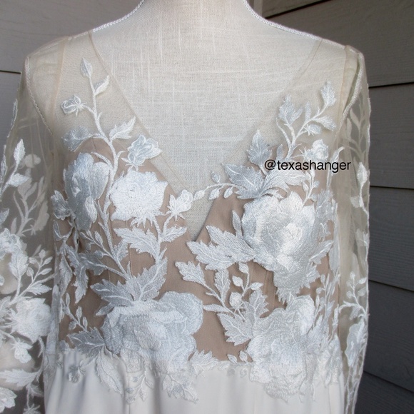 NWT Wtoo Rylan Long Sleeve Gown Sz 00 Ivory - Picture 14 of 16